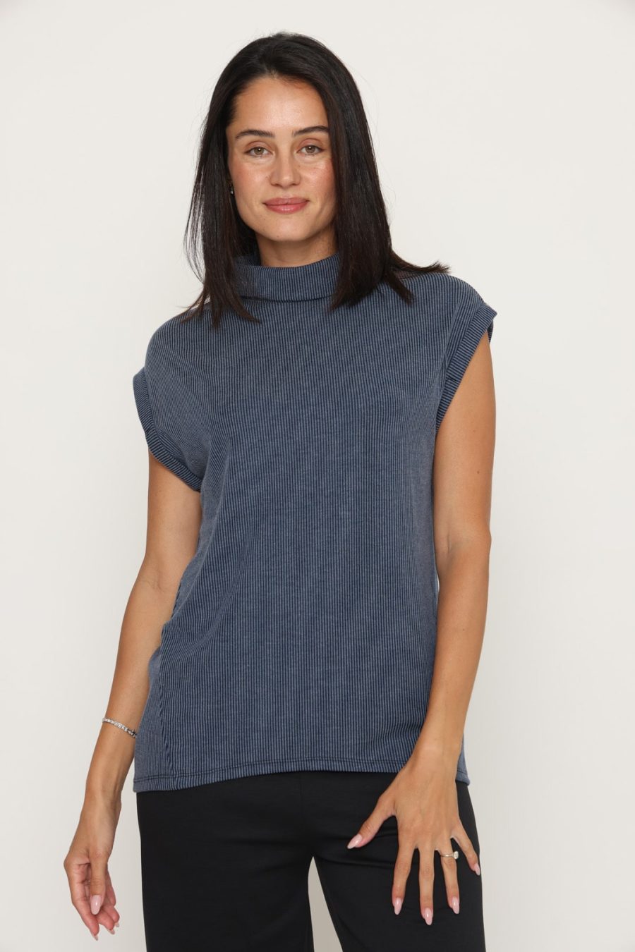 Refael Mizrahi fashion photography (488)-min